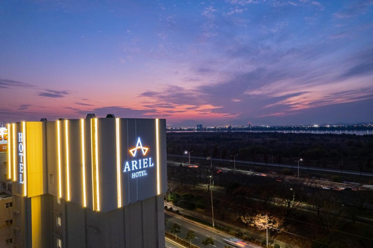 בוסאן Ariel Hotel מראה חיצוני תמונה