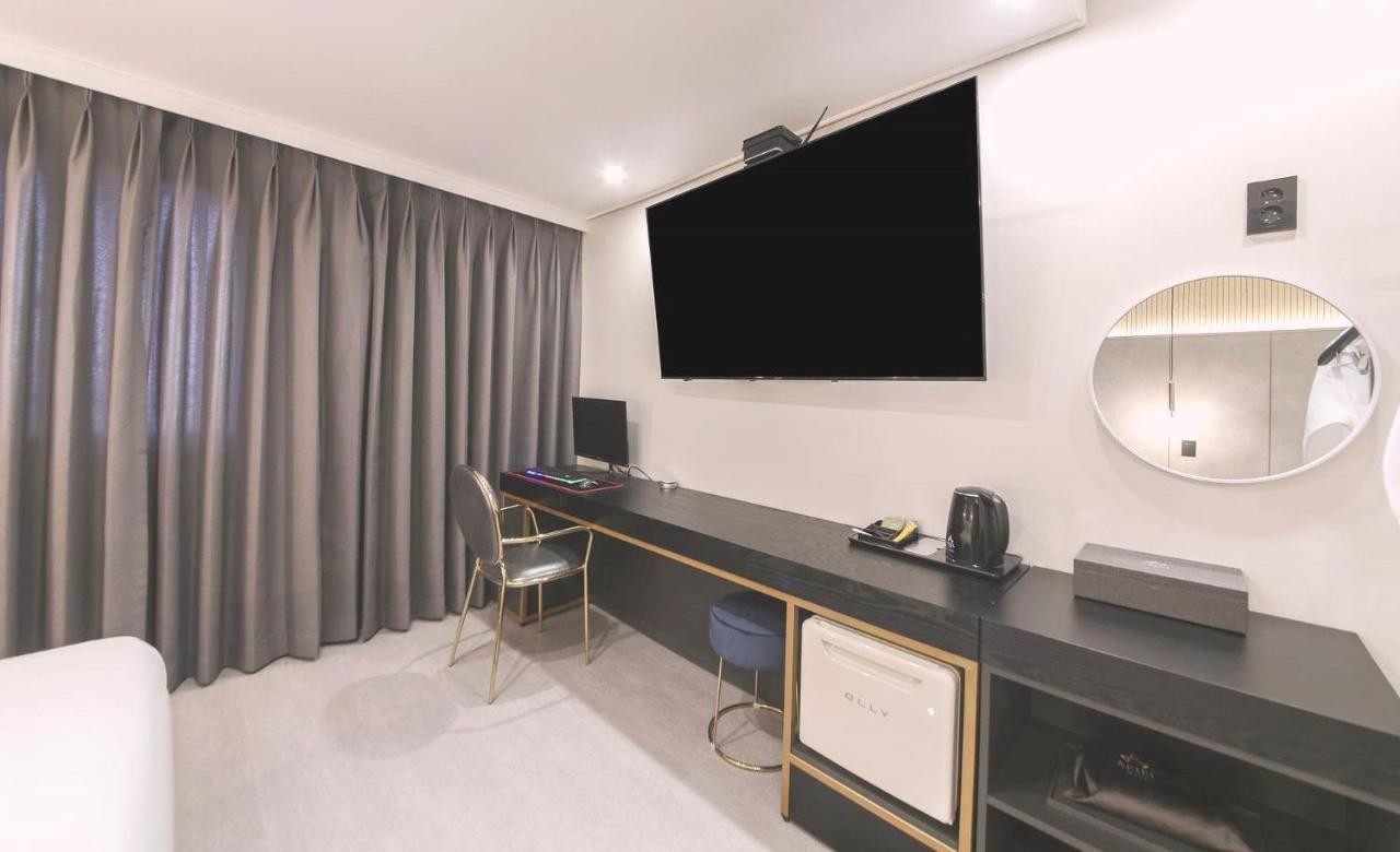 בוסאן Ariel Hotel מראה חיצוני תמונה
